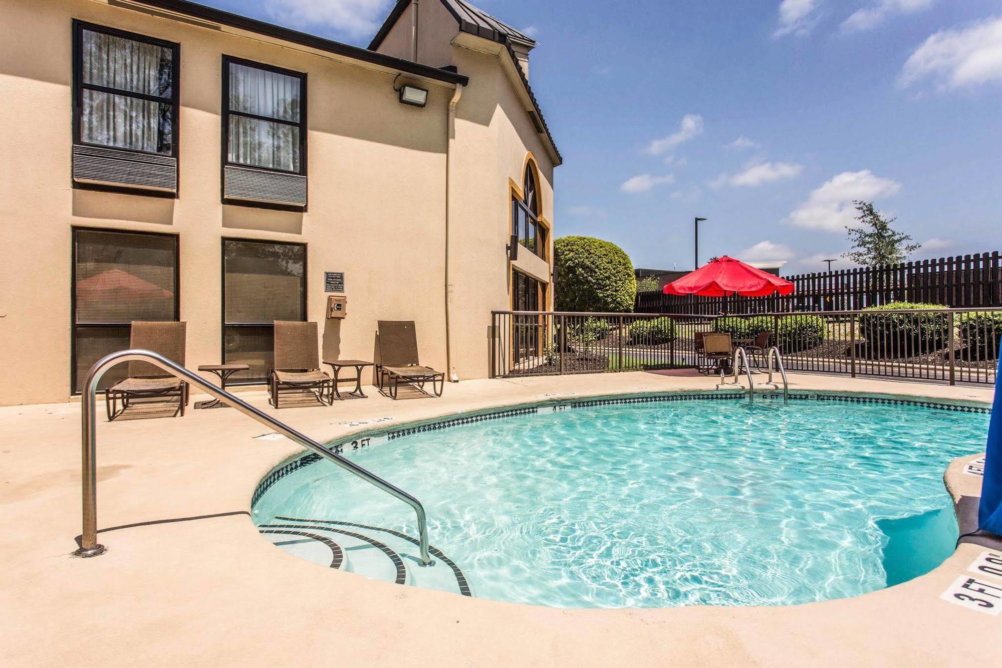 Quality Inn At The Park Fort Mill Buitenkant foto
